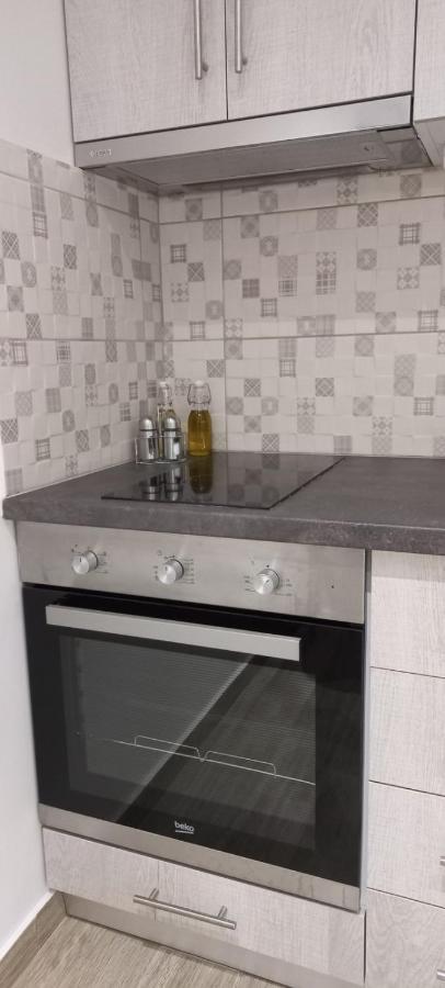 2Downtown.Skg Apartment Солун Екстериор снимка