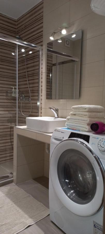 2Downtown.Skg Apartment Солун Екстериор снимка